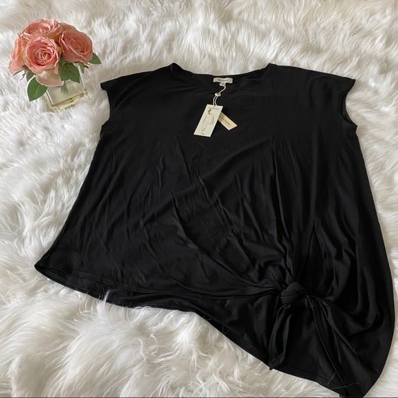 nwt Max Studio - NEW 2 way Tee - Black Small - Picture 6 of 6